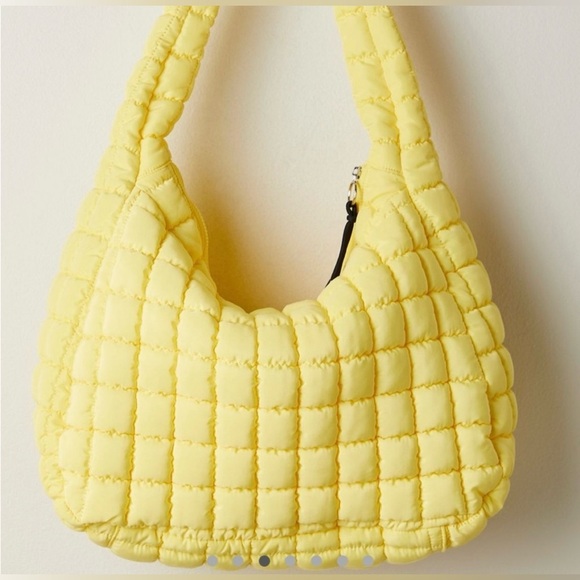 NWT Free People Movement Quilted Carryall Bag in Sour Citrus Sun Yellow New - Picture 4 of 10